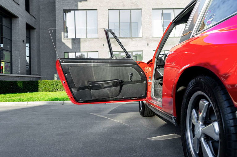 Porsche 911 S (F-Modell)