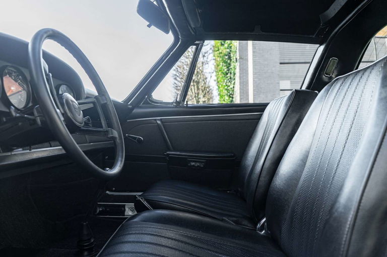 Porsche 911 S (F-Modell)