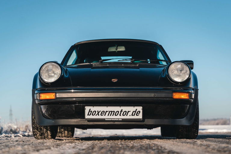 Porsche 911 Turbo 3.3