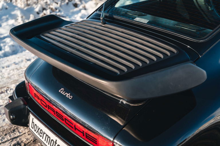 Porsche 911 Turbo 3.3