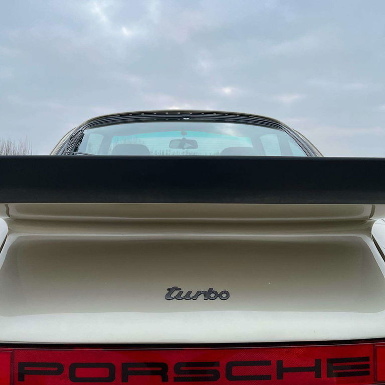 Porsche 911 Turbo 3.0
