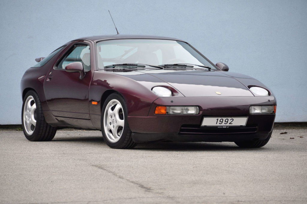 Porsche 928 GTS