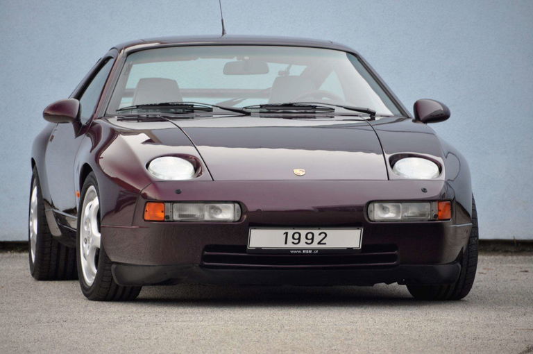 Porsche 928 GTS