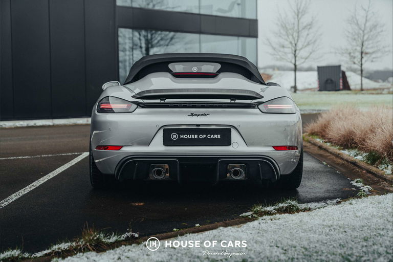 Porsche 718 Spyder