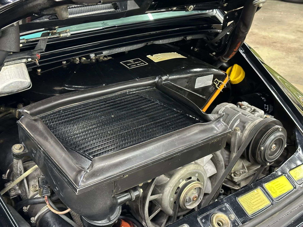 Porsche 911 Turbo 3.3 (US)