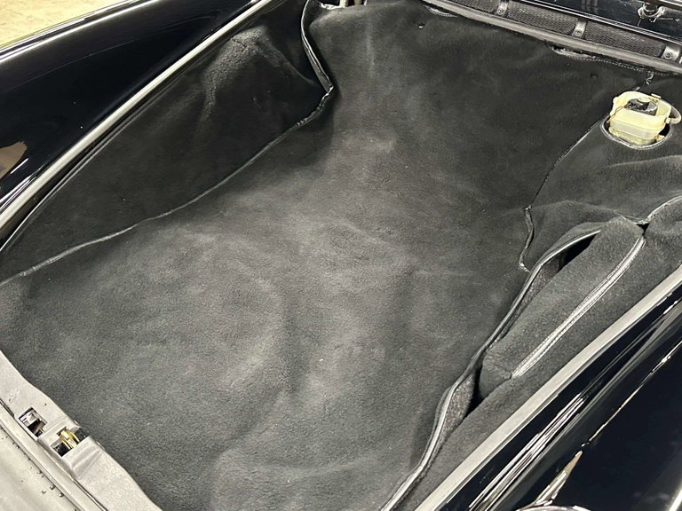 Porsche 911 Turbo 3.3 (US)