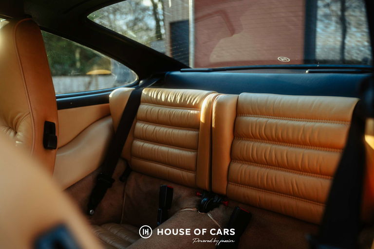 Porsche 964 Carrera 4