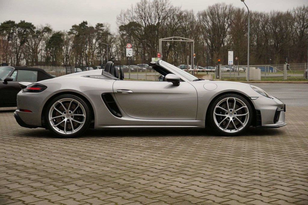 Porsche 718 Spyder