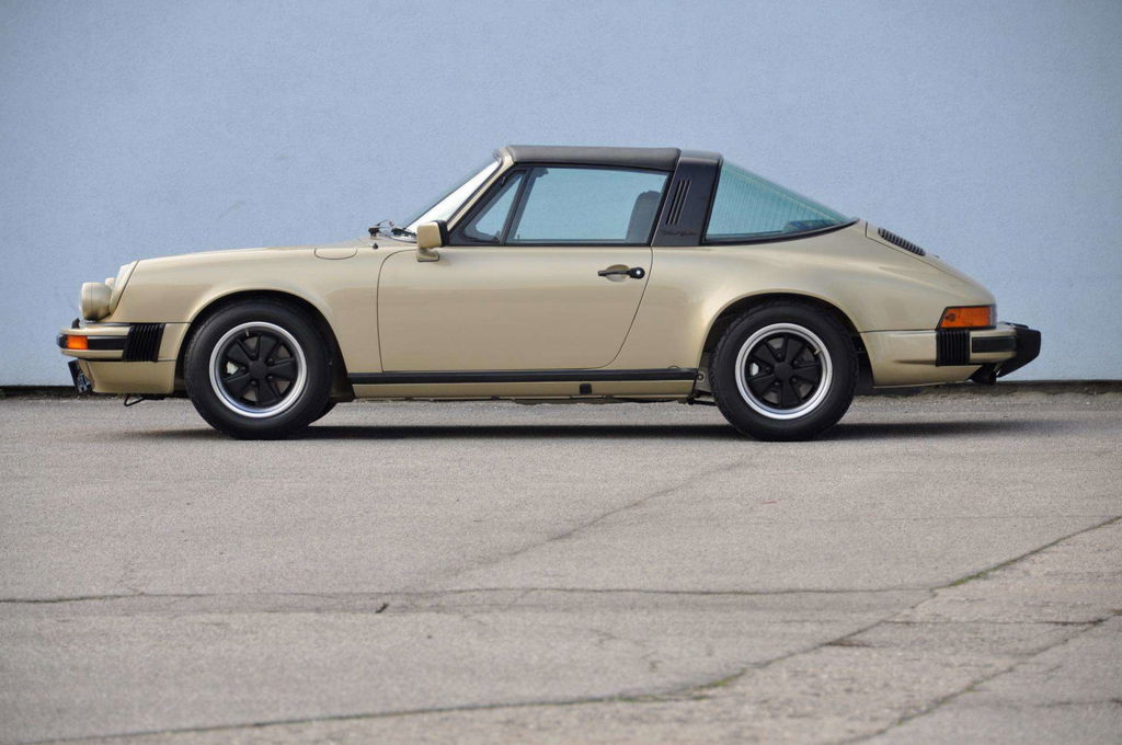 Porsche 911 Carrera 3,0