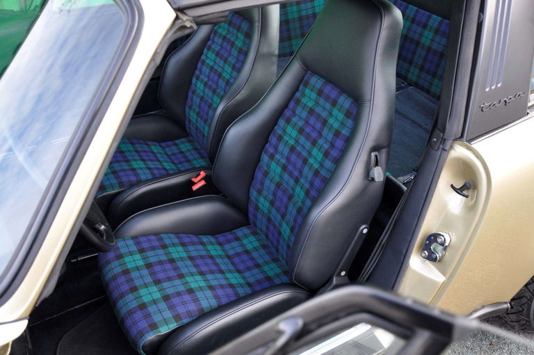 Porsche 911 Carrera 3,0