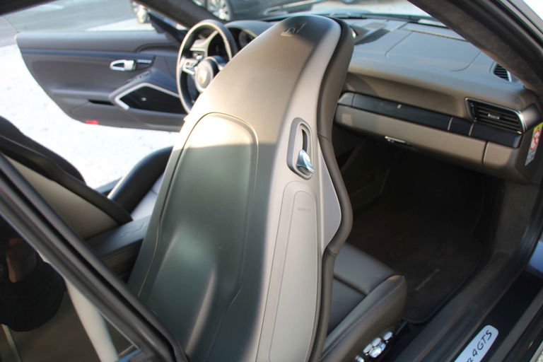 Porsche 991.2 Carrera 4 GTS