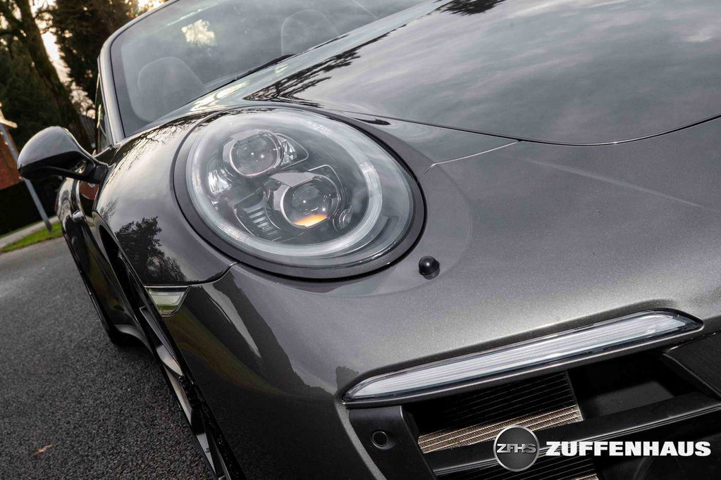 Porsche 991.2 Carrera GTS
