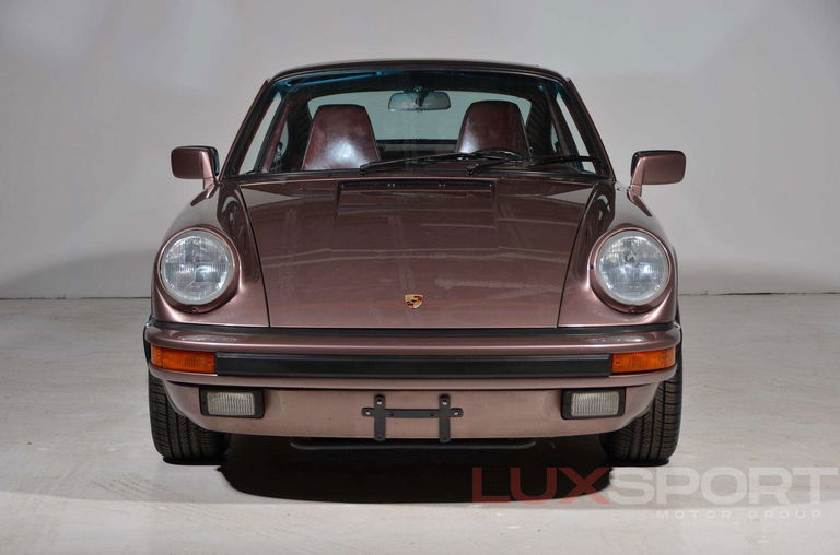 Porsche 911 Carrera 3.2 (US)