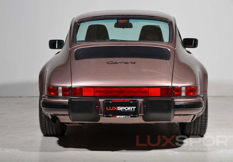 Porsche 911 Carrera 3.2 (US)