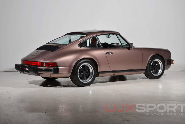 Porsche 911 Carrera 3.2 (US)