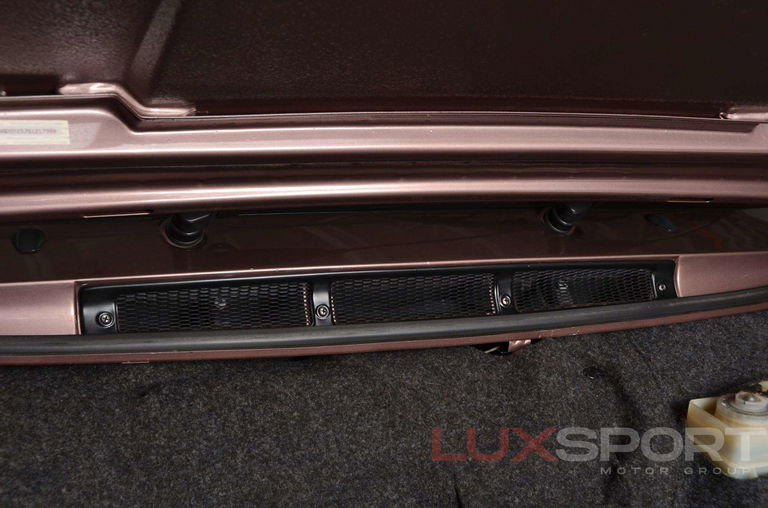 Porsche 911 Carrera 3.2 (US)