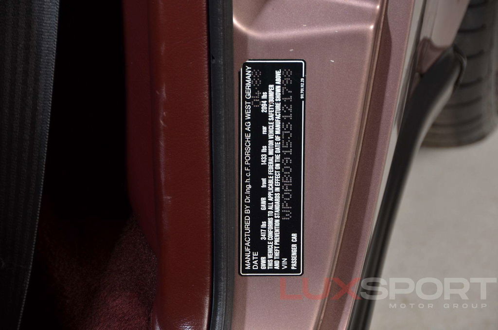 Porsche 911 Carrera 3.2 (US)