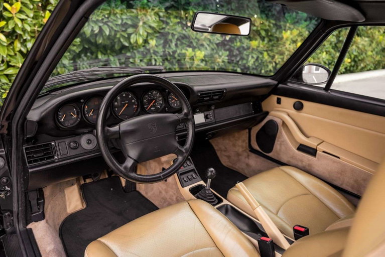 Porsche 993 Carrera