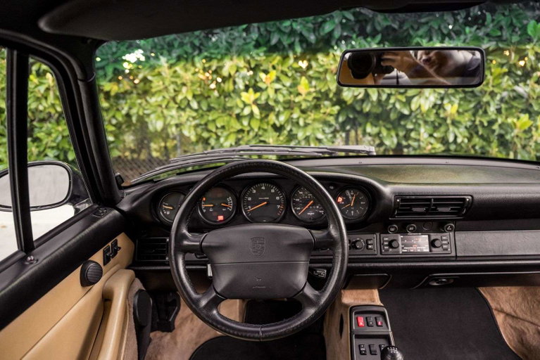 Porsche 993 Carrera