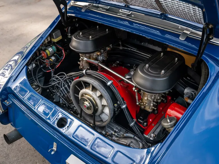 Porsche 911 S (F-Modell)