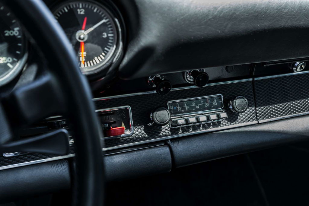 Porsche 911 S (F-Modell)