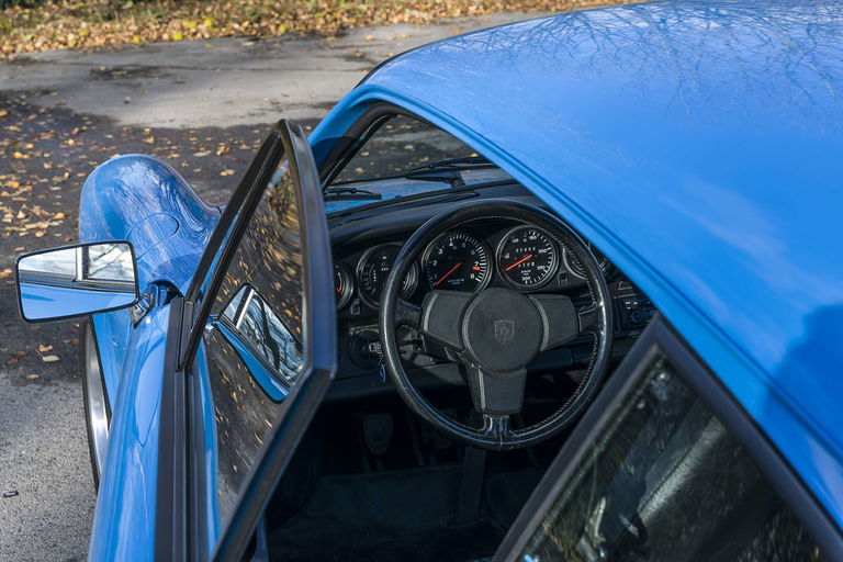 Porsche 911 Carrera 2,7