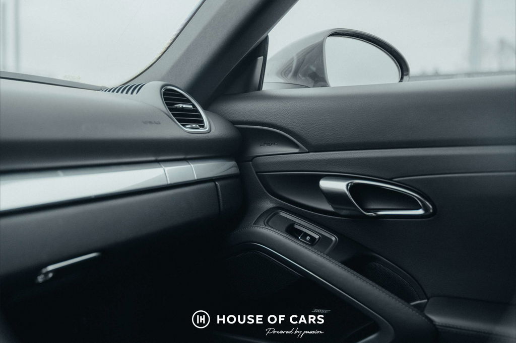 Porsche 718 Cayman GTS