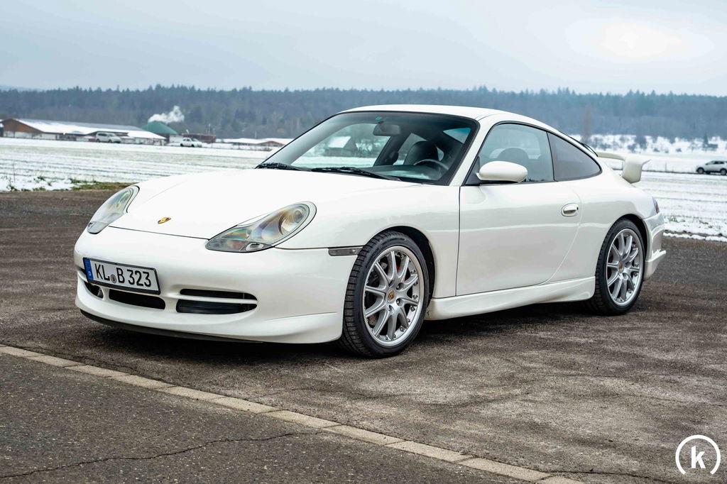 Porsche 996 Carrera 4