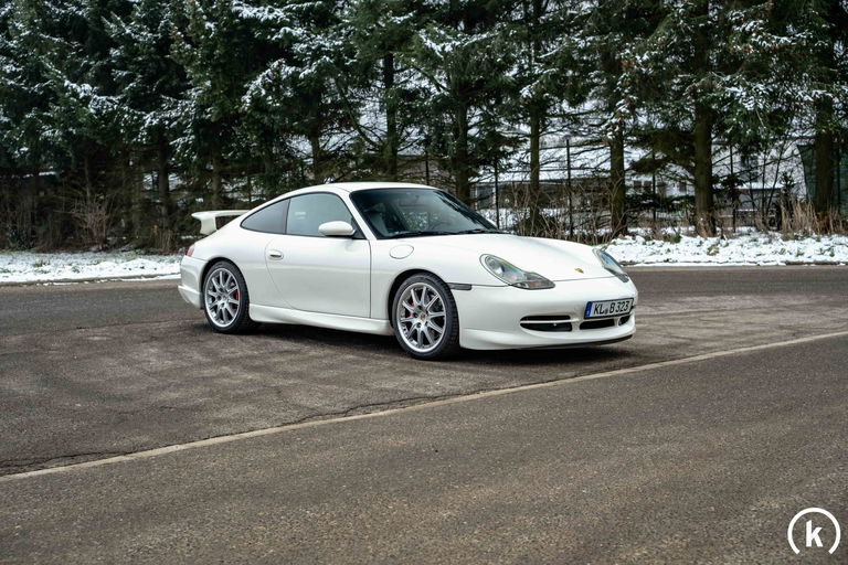 Porsche 996 Carrera 4