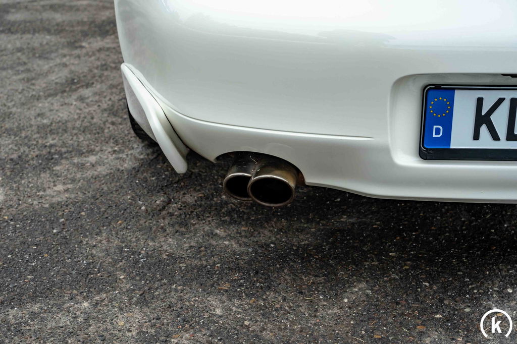 Porsche 996 Carrera 4