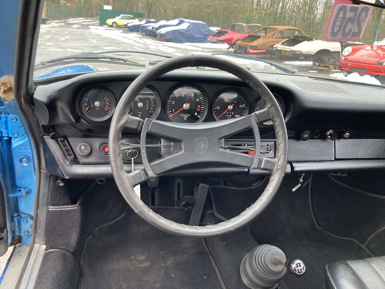 Porsche 911 S (F-Modell)