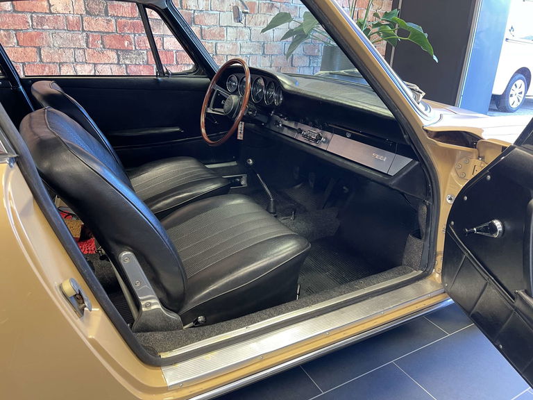 Porsche 911 (F-Modell)