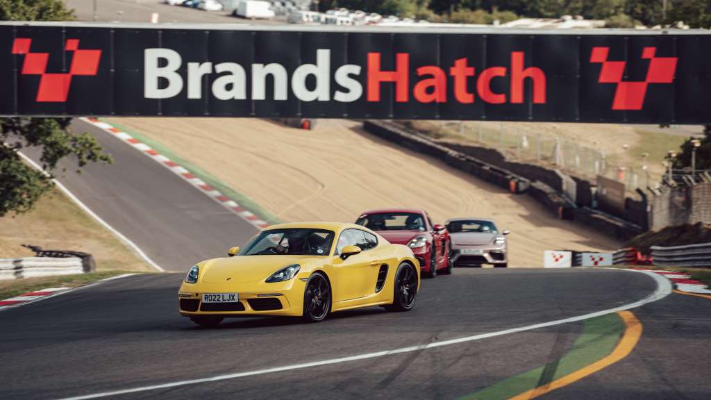 Porsche 911 Alternative 718 Cayman GTS 4.0