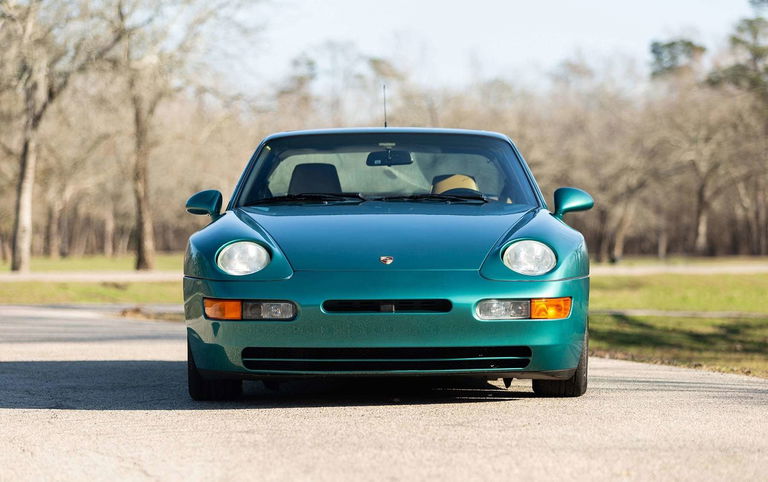 Porsche 968