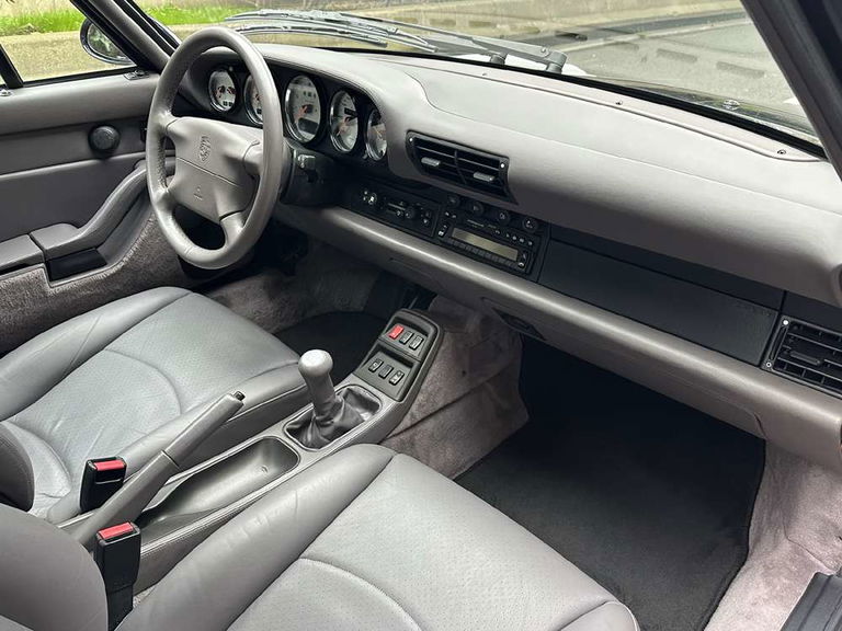 Porsche 993 Carrera 4S