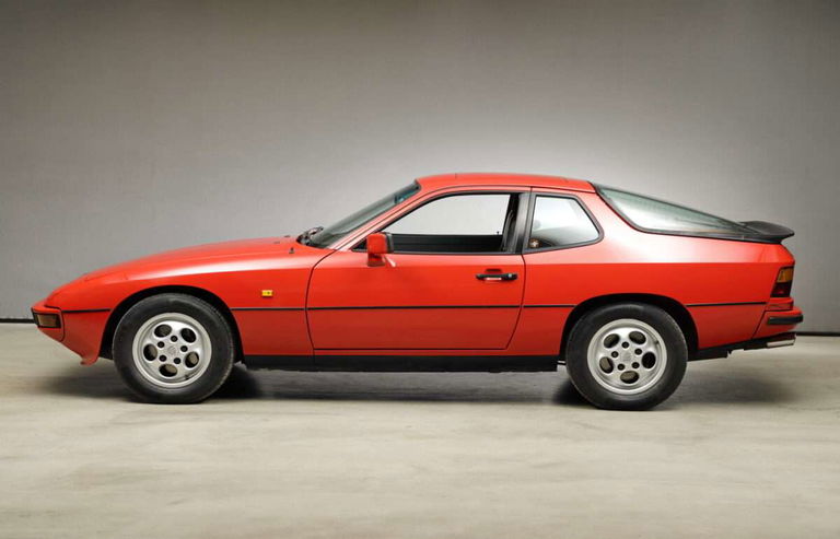 Porsche 924 S