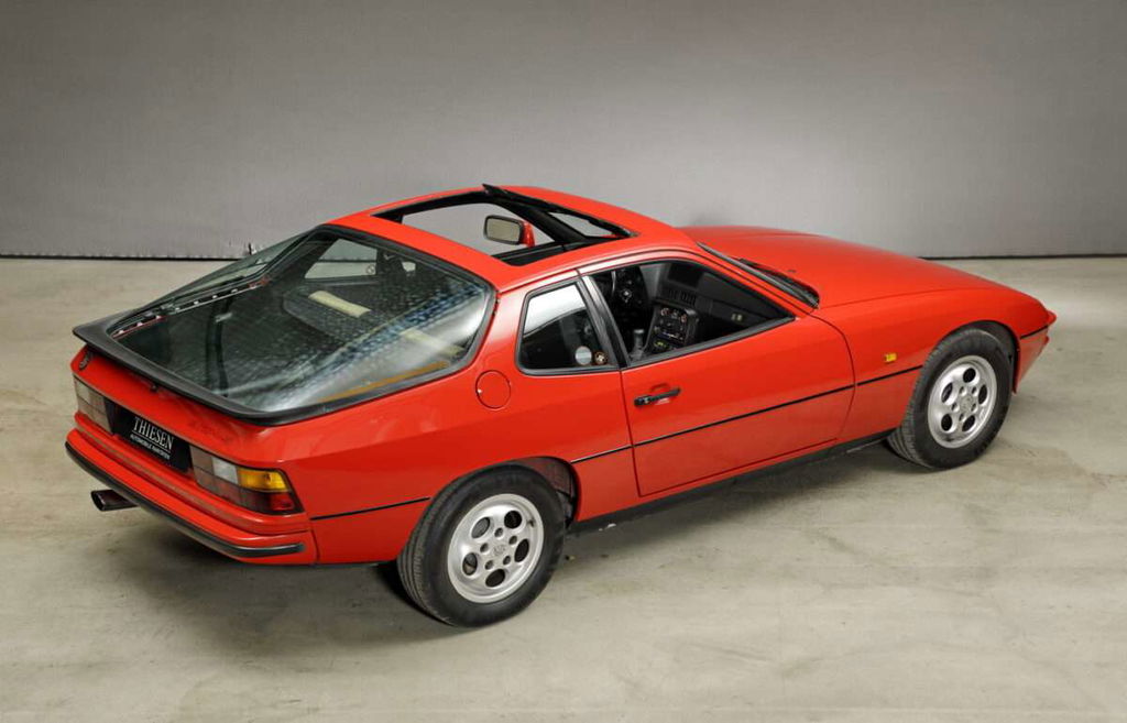 Porsche 924 S