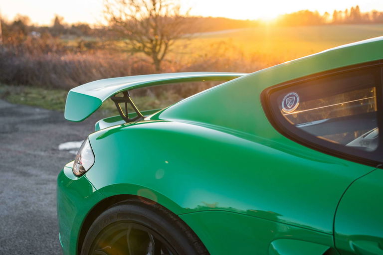 Porsche 718 Cayman GT4