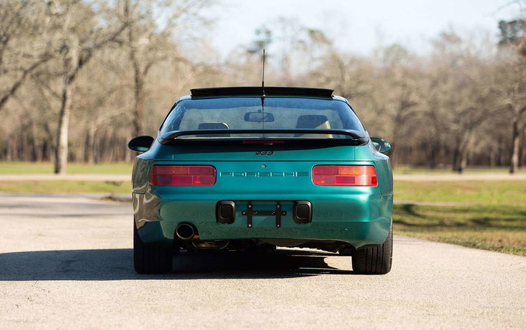 Porsche 968