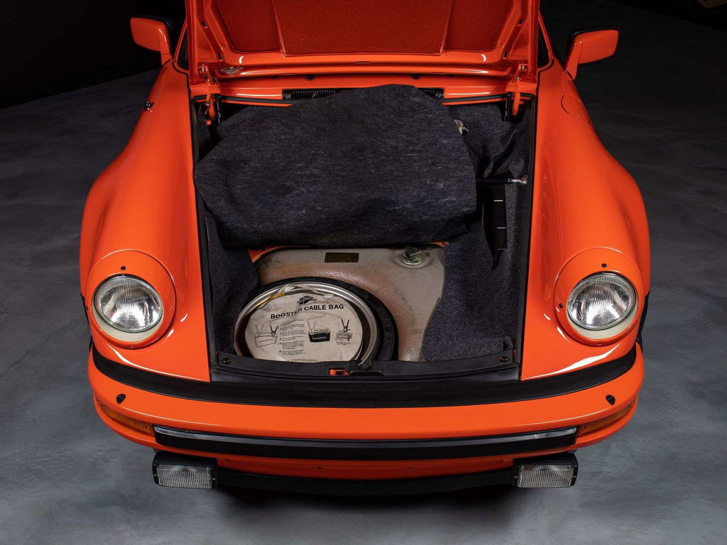 Porsche 911 Turbo 3.3 (US)