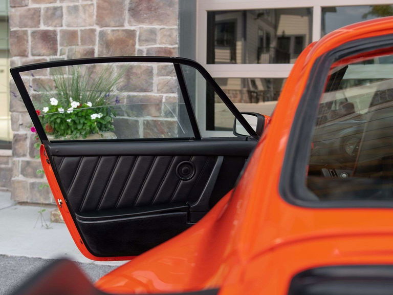 Porsche 911 Turbo 3.3 (US)