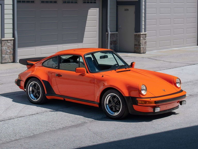 Porsche 911 Turbo 3.3 