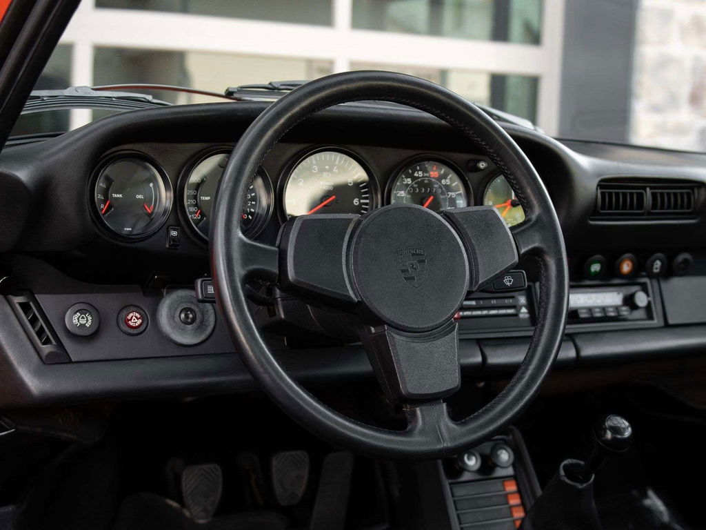 Porsche 911 Turbo 3.3 (US)