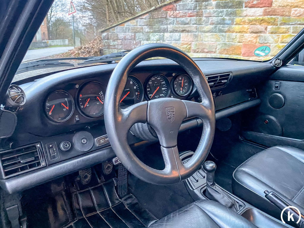 Porsche 964 Carrera 4