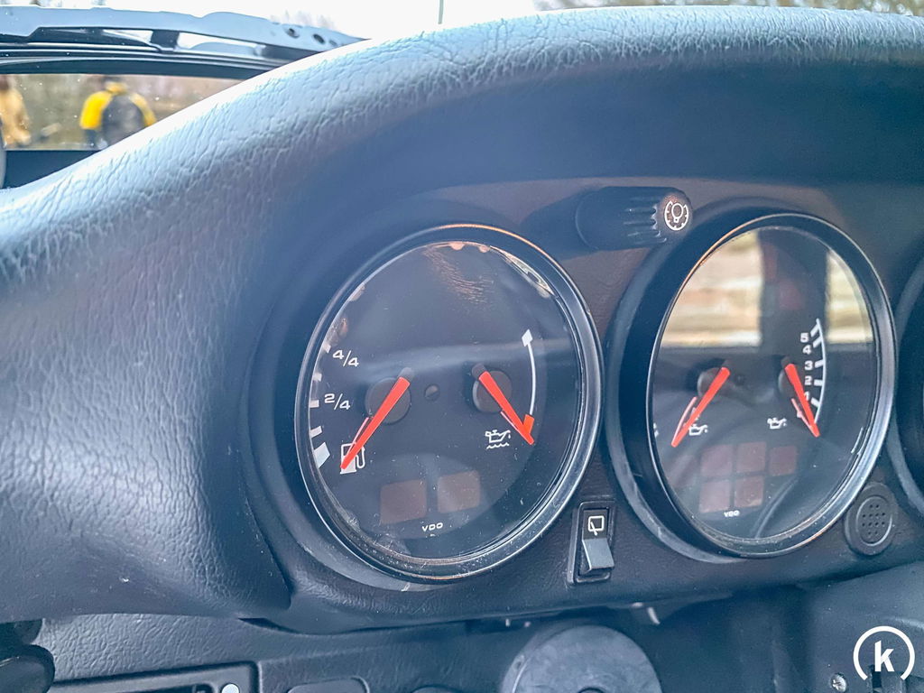 Porsche 964 Carrera 4