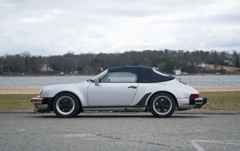 Porsche 911 Carrera 3.2 Speedster (US)