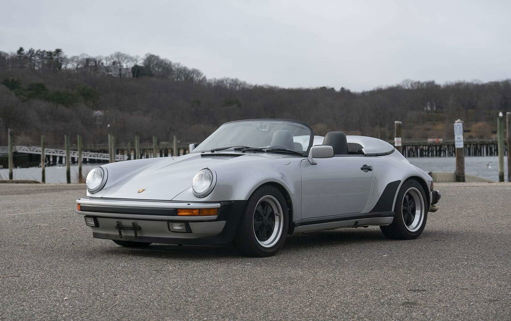 Porsche 911 Carrera 3.2 Speedster (US)