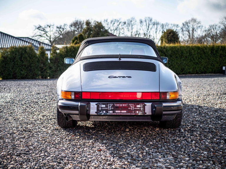 Porsche 911 Carrera 3.2 (US)