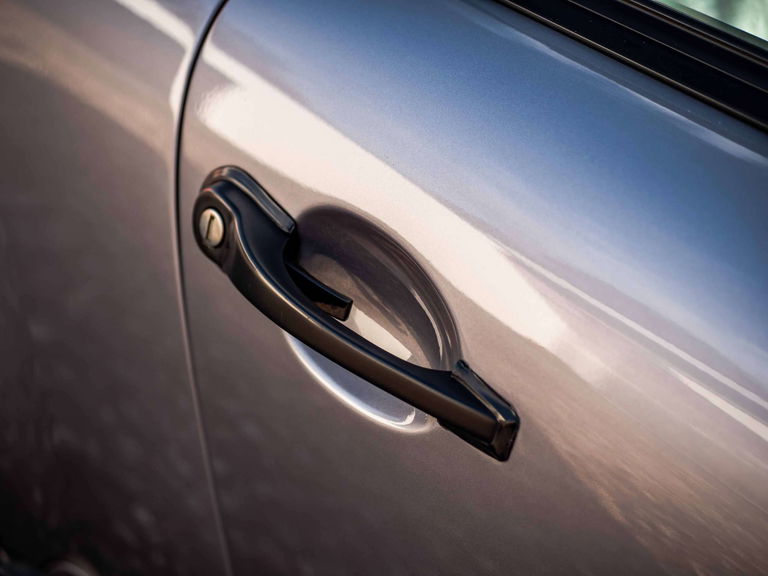 Porsche 911 Carrera 3.2 (US)