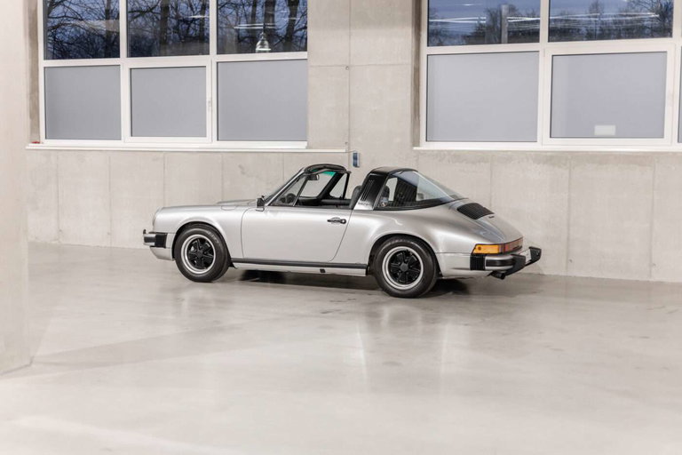 Porsche 911 Carrera 2,7